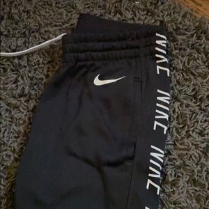 Nike Drifit joggers